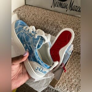 Christian louboutin sneakers sz33